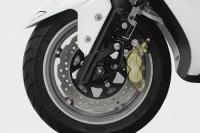 【アウトレット】フロントキャリパーブラケットキット(brembo4Pキャリパー)